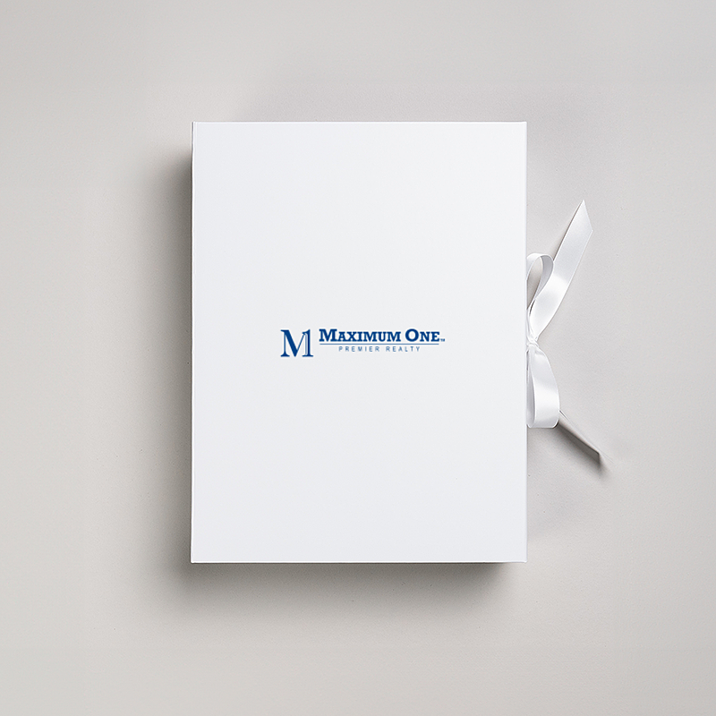 Picture of Magnetic Presentation Box with Ribbon - White