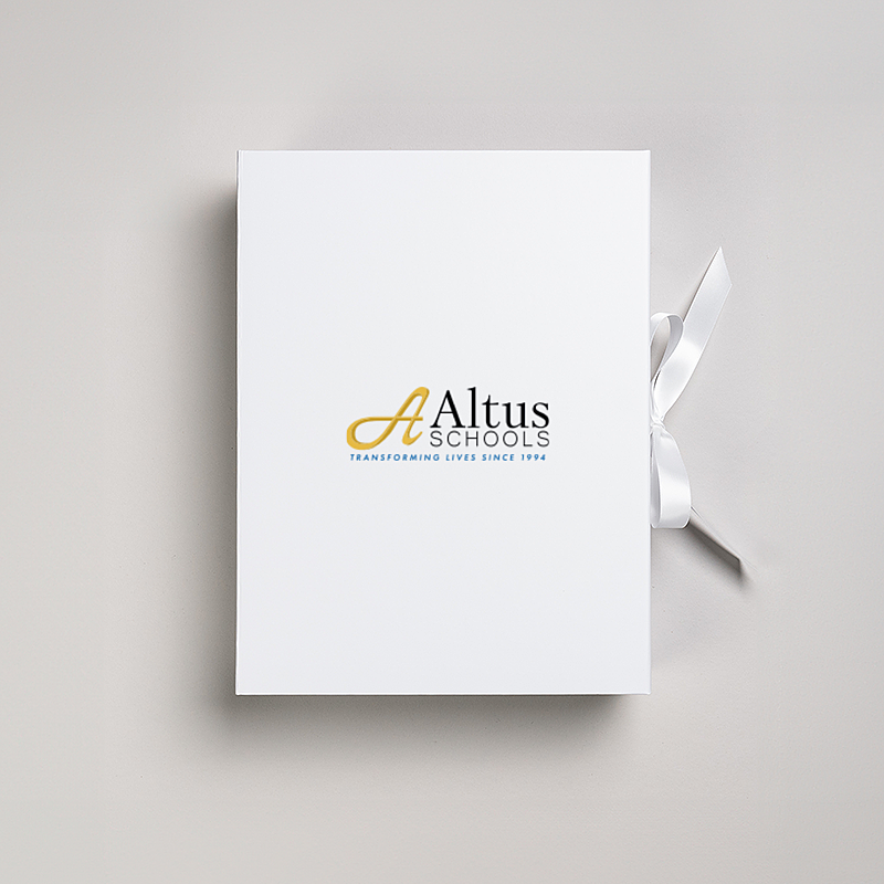 Picture of Magnetic Presentation Box with Ribbon - White